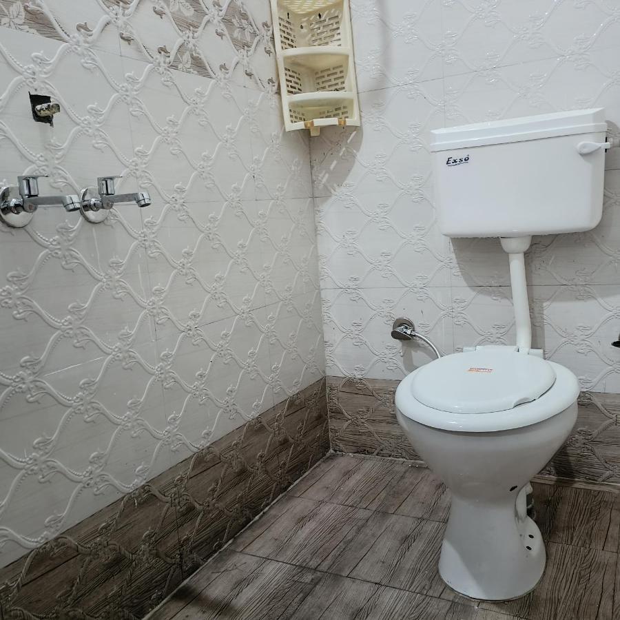 Peace Holiday Homestay Chail Esterno foto
