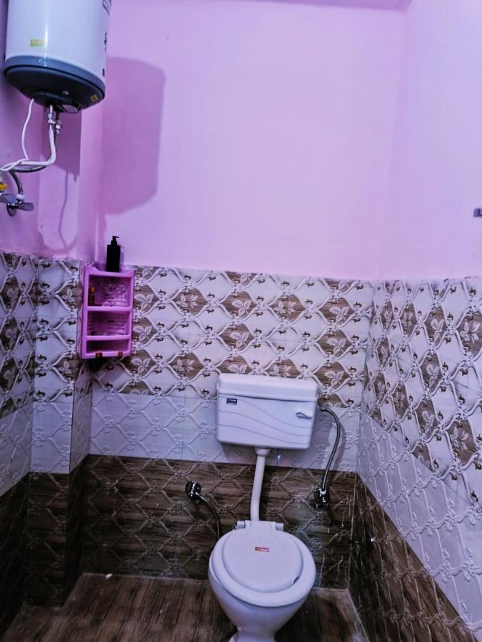 Peace Holiday Homestay Chail Esterno foto